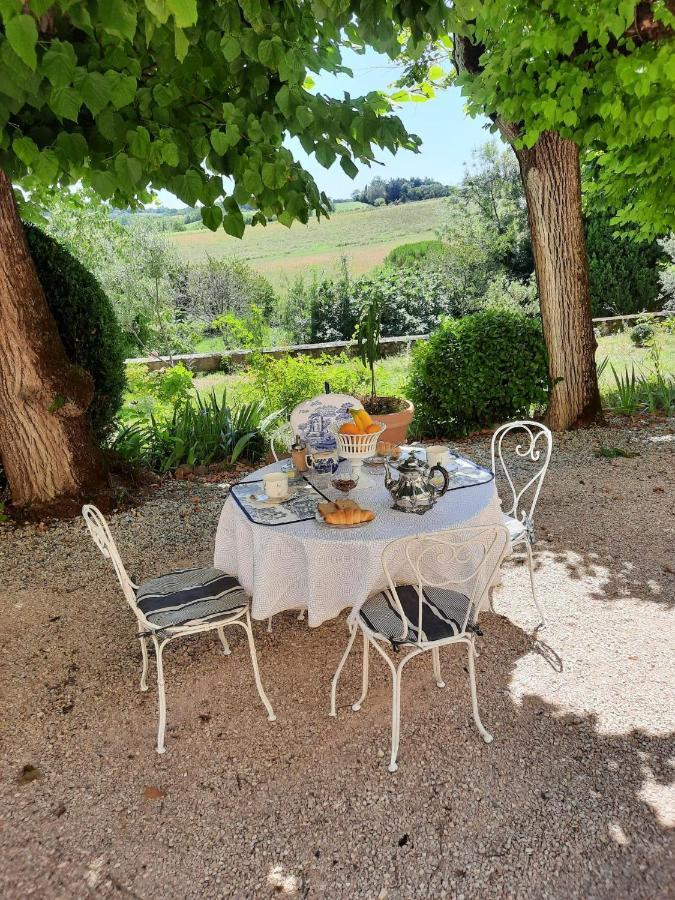 Chateau De Gardes Acomodação com café da manhã Castin Exterior foto